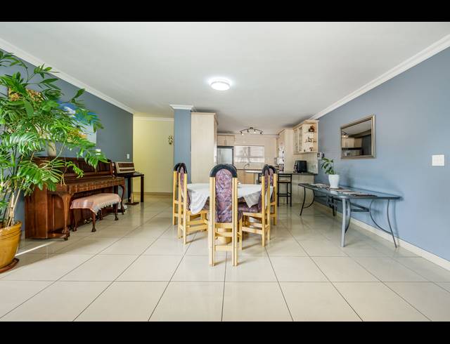 6 BEDROOM HOUSE FOR SALE IN ROUXVILLE
